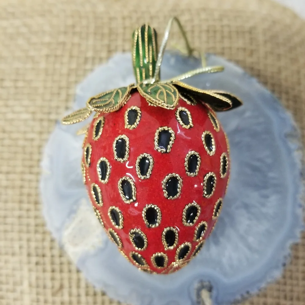 Cloisonne Strawberry - Picture 8 of 9